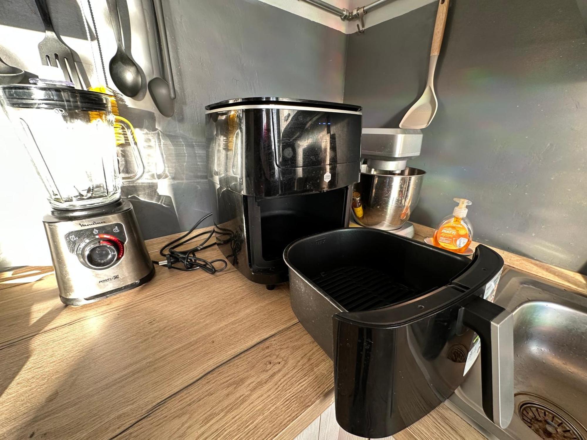 Affordable 3 Roms Appartment With Special Price Summer 2025 Дольяни Экстерьер фото